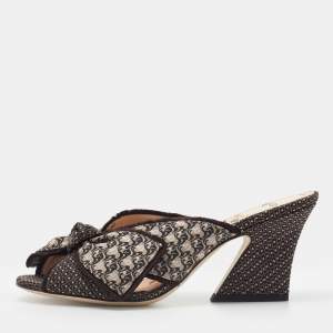 Pre Owned Fendi Brown Fabric Knotted Slide Sandals Size 38.5