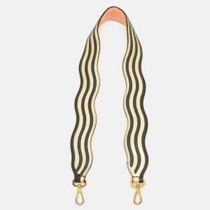 مملوكة مسبقًا \شريط كتف حقيبة فندي جلد مخطط متموج ذهب/أسود