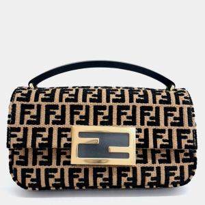 Pre Owned Fendi Baguette Phone Holder Bag
