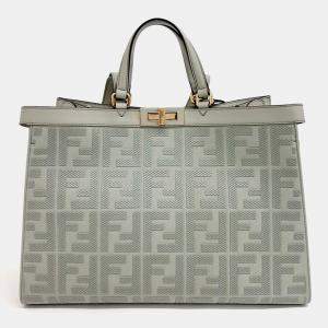 Pre Owned Fendi Green Fabric Peekaboo X Medium