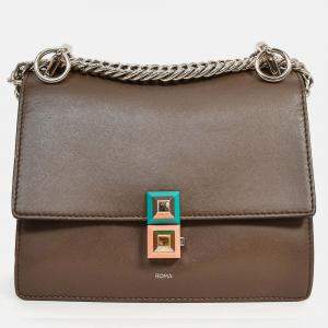 مملوكة مسبقًا Fendi Brown Leather Small 'Kan I' Chain Crossbody
