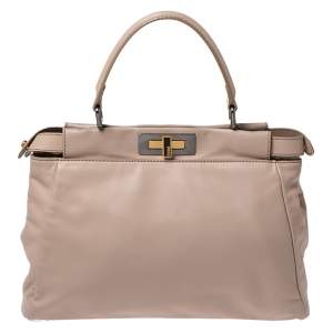 Pre Owned Fendi Nude Leather Medium Peekaboo Top Handle Bag