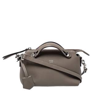 Pre Owned Fendi Beige Leather Mini By The Way Crossbody Bag
