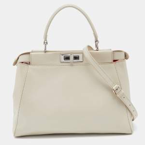 Pre Owned Fendi Off White Leather Medium Peekaboo Top Handle Bag