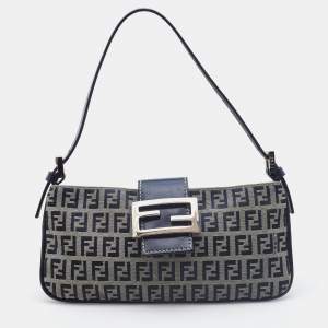 Pre Owned Fendi Blue Zucchino Canvas and Leather FF Flap Pochette Bag
