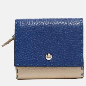 Pre Owned Fendi Blue/White Selleria Leather Flap Compact Wallet