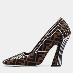 Pre Owned Fendi Brown/Black Zucca Fabric FFreedom Pumps Size 39