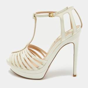 Fendi Cream Patent Leather  T-Strap Sandals Size 37