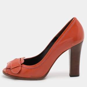Fendi Orange Patent Leather B Buckle Pumps Size 36.5