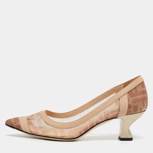 مملوكة مسبقًا Fendi Colibri Size 36 Beige/Brown Zucca Mesh and Leather Pumps