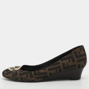 مملوكة مسبقًا Fendi Logo Size 41 Tobacco Zucca Canvas Wedge Pumps