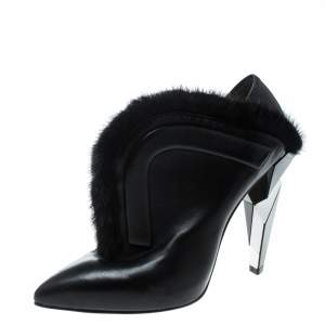 Pre Owned Fendi Monochrome Leather and Fur Trimmed V Neck Ankle Boots Size 38