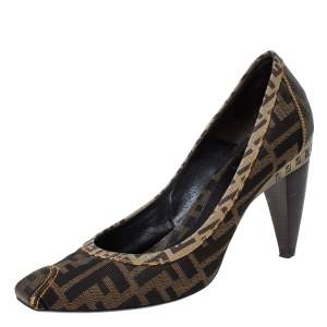 Pre Owned Fendi Brown Zucca Canvas Square Toe Pumps Size 38.5
