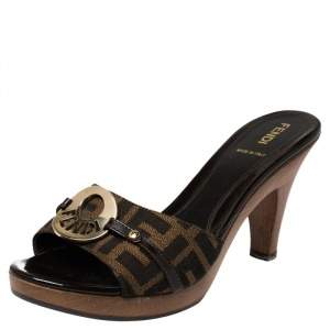 Pre Owned Fendi Brown Zucca Canvas Block Heel Mule  Sandals Size 37.5