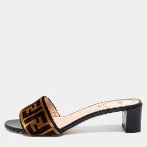 Pre Owned Fendi Two-Tone Zucca Velvet Slide Sandals Size 40