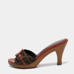 Pre Owned Fendi Brown/Red Zucca Canvas and Leather Platform Slide Sandals Size 38.5