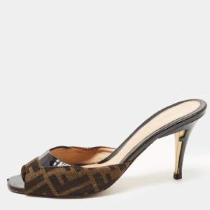 Fendi Brown/Black Zucca Canvas and Patent Leather Slide Sandals Size 39