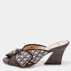 Pre Owned Fendi Brown/Black Fabric Knotted Mule Sandals Size 38.5