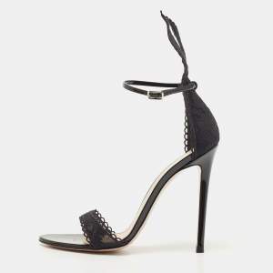 Pre Owned Gianvito Rossi Black Patent and Lace bunny Ankle Strap Sandals Size 39