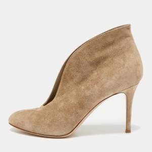 Gianvito Rossi Beige Suede Vamp Booties Size 39