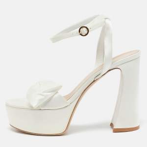 Gianvito Rossi White Velvet Bow Detail Ankle Strap Sandals Size 39