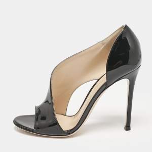 Gianvito Rossi Black Patent Leather Demi Cut Out Pumps Size 37.5