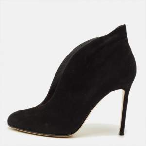 Pre Owned Gianvito Rossi Vamp Size 38.5 Black Suede Booties