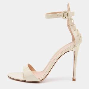 Pre Owned Gianvito Rossi Off White Patent Leather Portofino Ankle Strap Sandals Size 38