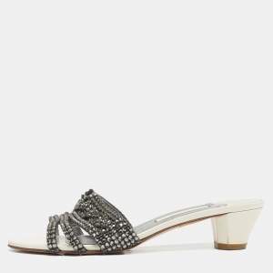 Pre Owned Gina Cream Patent Leather Crystal Embellished Slides Sandals Size 41.5