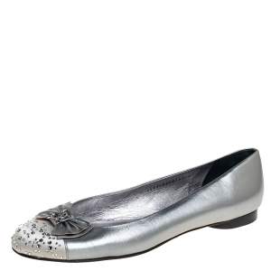 Pre Owned Gina Metallic Silver Leather And Satin Crystal Embellished Cap Toe Bow Ballet Flats Size 42