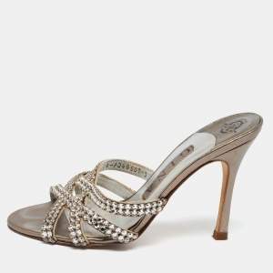 Pre Owned صندل سلايد جينا جلد رصاصي مزخرف كريستال مقاس36