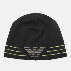 Pre Owned قبعة جورجيو أرماني صوف سوداء بشعار مطرز صغيرة