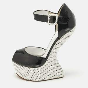 Pre Owned Giuseppe Zanotti Black/White Patent Leather Peep Toe Heel Less Platform Ankle Strap Sandals Size 39