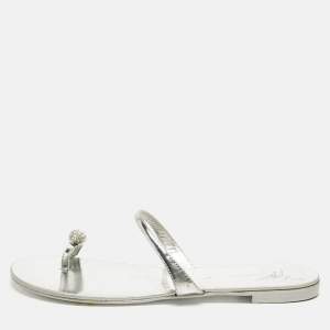 Pre Owned Giuseppe Zanotti Silver Leather Crystal Embellished Toe Ring Flat Sandals Size 38