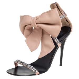 Pre Owned Giuseppe Zanotti Beige Leather Crystal Embellished Bow Detail Sandals Size 37.5
