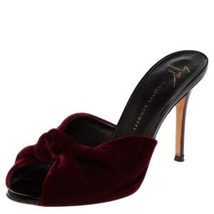 Pre Owned Giuseppe Zanotti Burgundy Velvet Knot Slide Sandals Size 36