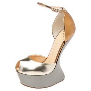 Pre Owned Giuseppe Zanotti Dull Gold/Copper Mirror Leather Heelless Peep-Toe Platform Sandals Size 38.5 