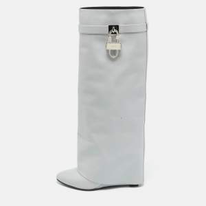 مملوكة مسبقًا حذاء بوت جيفنشي جلد رمادي قفل قرش طول الركبة مق اس 39