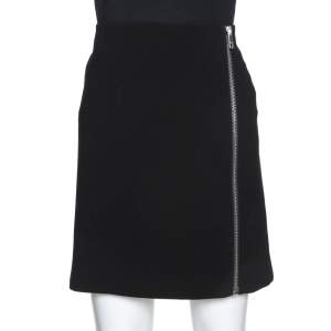 Gucci Black Crepe Zipper Detail Fitted Skirt L