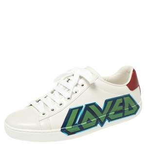 Pre Owned حذاء رياضي غواشي ايس منخفض من أعلى مزين كلمة لوفد جلد أبيض مقاس 35