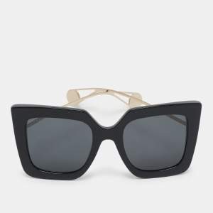مملوكة مسبقًا Gucci Black Gold Tone GG0435S Sunglasses