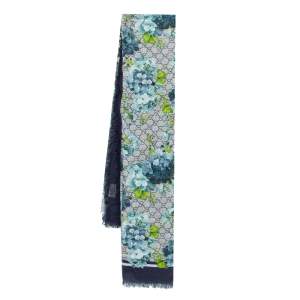 مملوكة مسبقًا وشاح غوتشي مربع حرير و مودال مطبوع مورد و شعار الماركة مونوغرامي أزرق كحلي