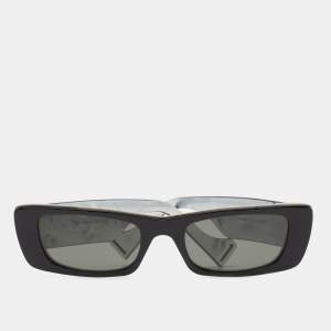 Pre Owned Gucci Black GG0516S Rectangle Sunglasses
