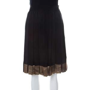 Gucci Black Silk Gold hem Detail Pleated Skirt M