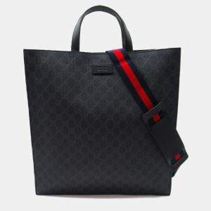 Gucci Black canvas GG Supreme Hand Bag