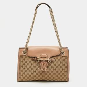 مملوكة مسبقًا حقيبة كتف غوتشي إميلي كبيرة جلد وقماش GG وردي باهت/بيج
