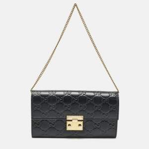 مملوكة مسبقًا Gucci Black Guccissima Leather Padlock Wallet On Chain