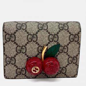 Pre Owned Gucci Beige Cherry Coated Canvas Bifold Wallet