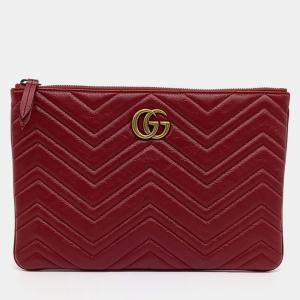 مملوكة مسبقًا Gucci Red Leather GG Marmont Clutch