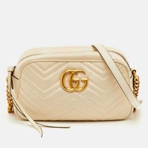 مملوكة مسبقًا Gucci GG Marmont Small Cream Leather Camera Bag